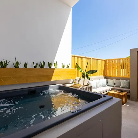 Lofts The Summer Village Mármara