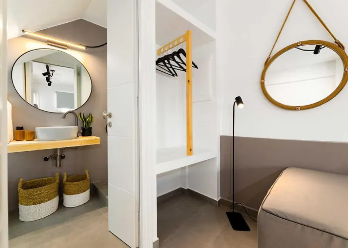 Lofts The Summer Village 公寓